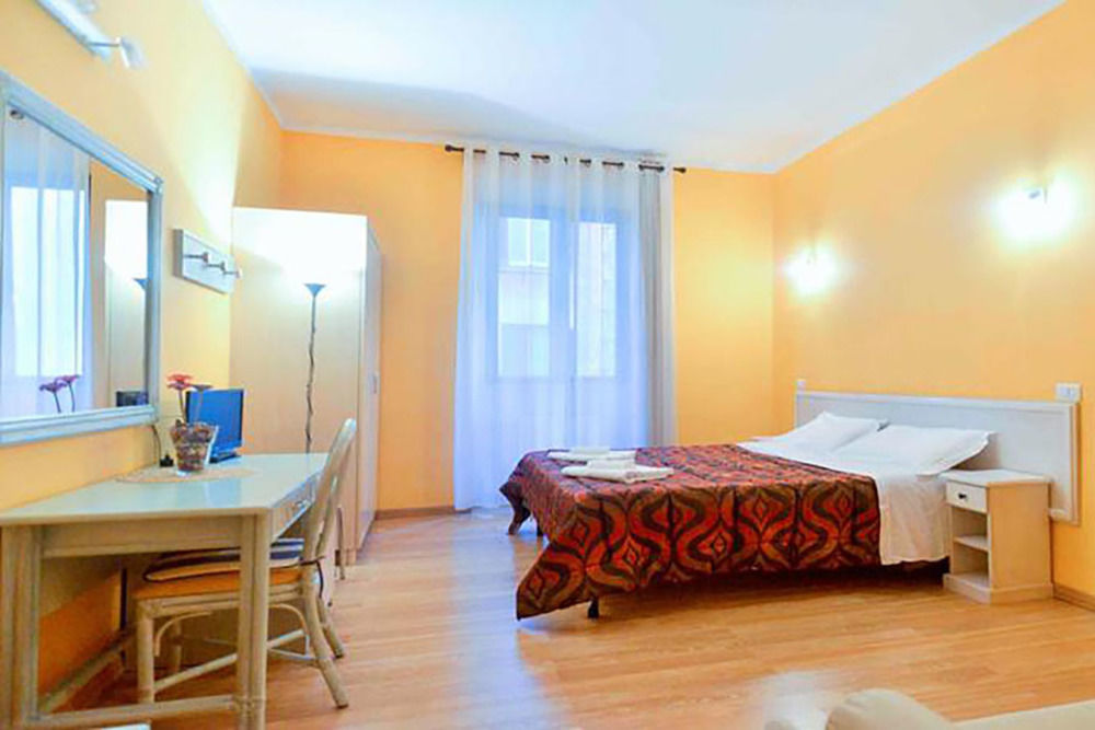 Claudia Suites Roma Esterno foto